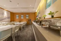 Ziyueqi Light Luxury Hotel (Meishan East Station Wanda Plaza)
