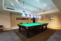Tianbao Garden Hotel - parking