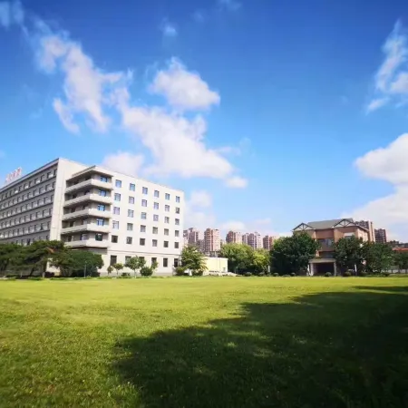 Liaohua Hotel