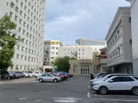 Yili Huacheng Hotel (Liuxing Street)