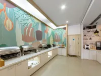 Ting zhiHotel (Lu'an Wanda Plaza Hongjie Pedestrian Street) Ξενοδοχεία στην πόλη Λουάν
