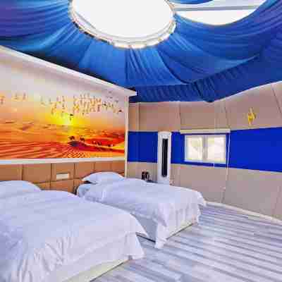 敦煌鳴沙山沙漠露營越野基地 Rooms