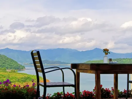 donglu banshan Отели рядом с достопримечательностью «Dongjiang Lake Phoenix Island Scenic Area»