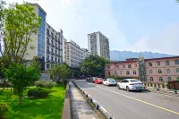 Laiya Boutique Hotel (Southwest University Zhuangyuanbei Subway Station) Hotel in zona Chongqing Beibei Institute of Socialism