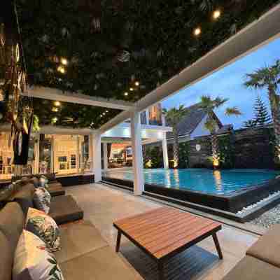 藝術泳池別墅 Hotel Exterior