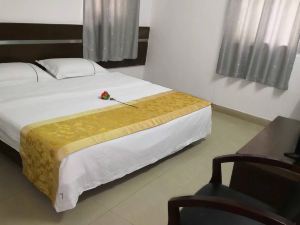 Heshan Novelty Hotel