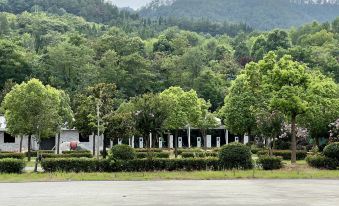 Qixiyuan Hotel, West