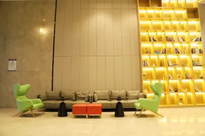 Borrman Hotel (Baise Tiandong Hengli Plaza) Hotels in Tiandong County