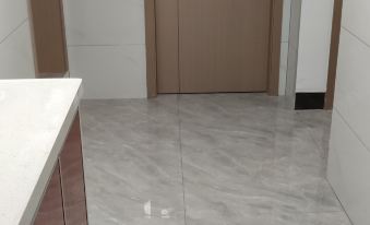 Langji Tianya Sensen Apartment (Nanning Lanjing World Shop)