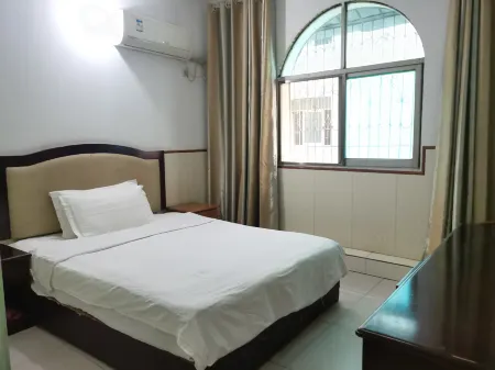 Hunchun Transportation Hotel Отели в г. Цичунь