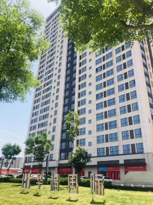 Strawberry Boutique Homestay (Xi'an Lehuacheng International Happy Resort)
