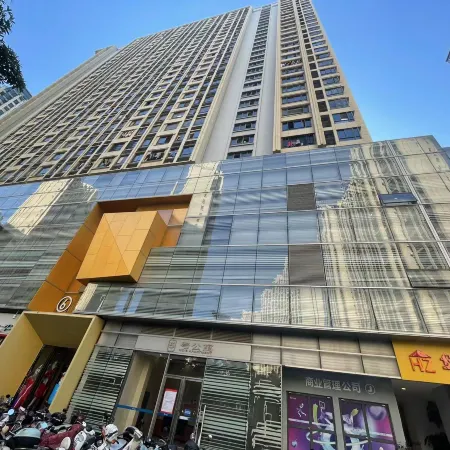 Tingting Xiaozhu Homestay (Century Avenue Branch)