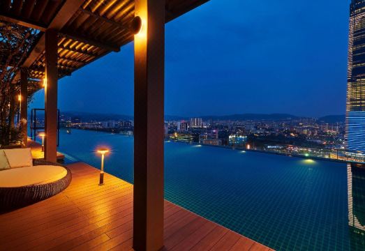 2. 트리베카 호텔 ..