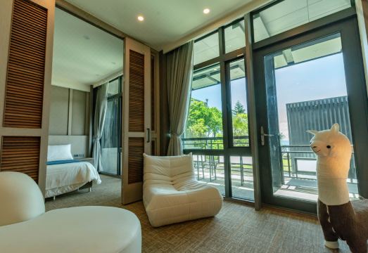 Seaview Villa Coastal Estate