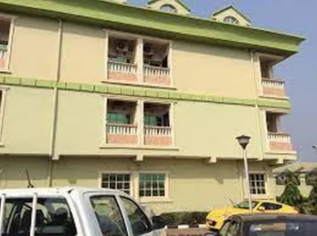 Koltotel Plaza & Suites Отели в г. Адо-Экити