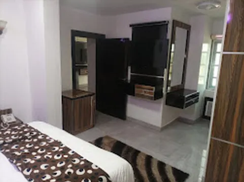 Embassy Classic Suites & Tower