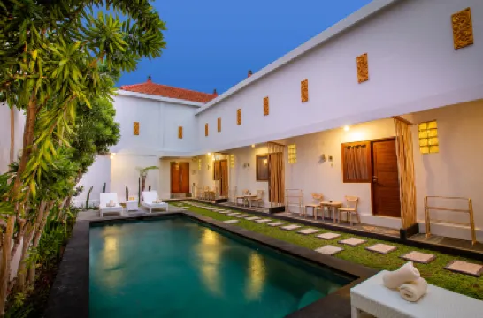 Maisaba Seminyak Loft & Villas Hotels near Sunset Road