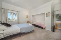 Whole Big Family House 9Bedrooms 4Baths