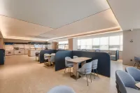 HanTing Hotel (Nanning Guangxi Radio and Television Station Liwan Road) - 2성급