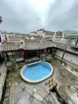 Muhua Viewing and Residence - Pools