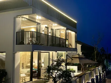 Ningbo Fenghua Xikou Dongji Homestay Отели рядом с достопримечательностью «Sanyintan (The Three Hidden Pools)»