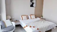 Yujian Homestay (Jingwei Road)