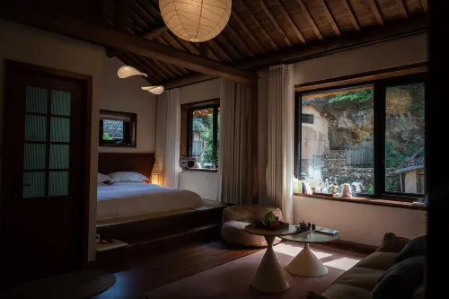 Songyang County Lixia and Sea Home stay