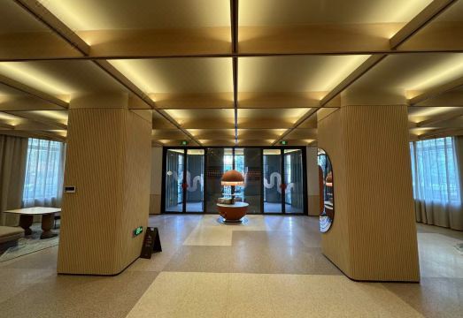 Orange Hotel