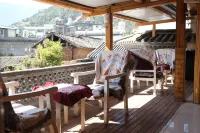 Jizu Mountain Adu Guanzhai Old House Ancestral Homestay Hotels in Binchuan