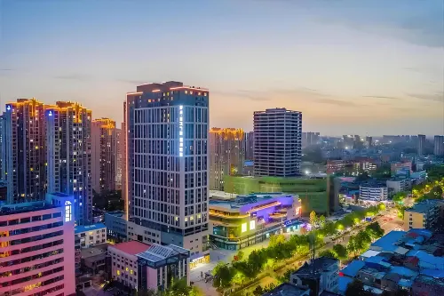 Boya Giant Screen Movie Hotel (Pangdonglai Jinhui)