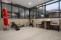 Lavande Hotel (Ganzi Batang Branch, National Highway 318) - Fitnessstudio