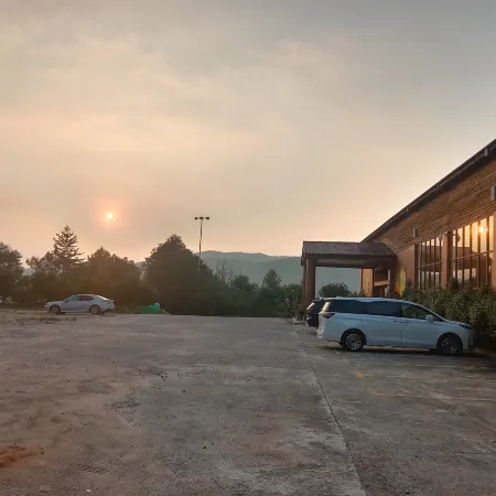 Wuzhishi Leisure Holiday Villa