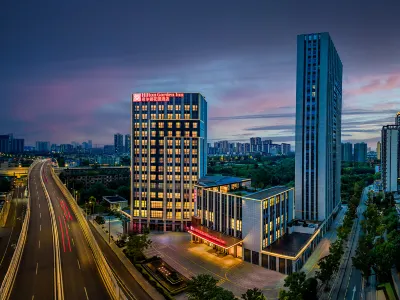 Hilton Garden Inn Cheng Du East Railway Station โรงแรมใกล้มหาวิทยาลัยเทคโนโลยีแสงเสฉวนสาขาการสอนเฉิงตู
