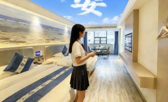 Kaimeilong Hotel (Ji'an People's Square Wenshan Pedestrian Street)