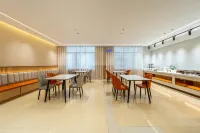 Hehe Hotel (Wenshan Qihua Square Branch)