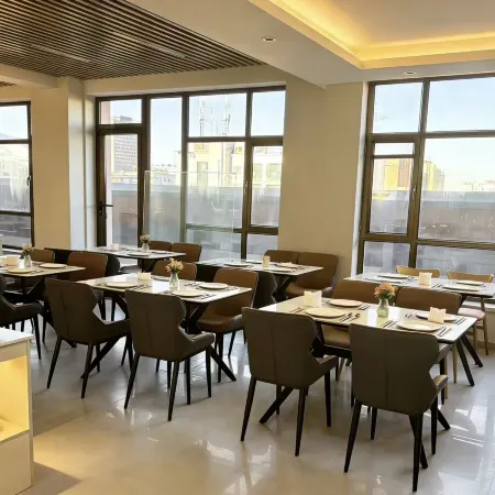 鉑悅瀾庭大酒店