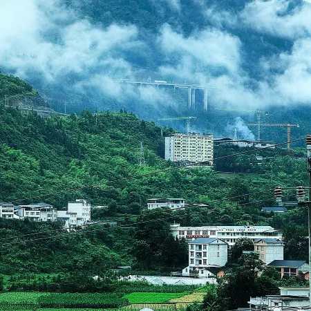 Hefeng Nanshanli Homestay Отели в г. Хэфэн