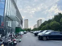 링서우 윤커 호텔 - 주차장