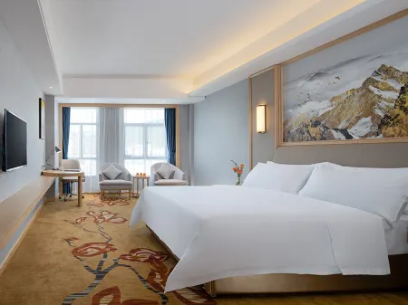 Vienna Hotel (Shenzhen Dapeng New District Kuiyong)