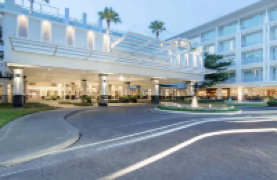 แคนทารีฮิลส์โฮเทลแอนด์เซอร์วิสอพาร์ทเมนท์