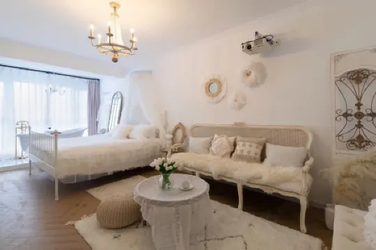 Yunichujian  home stay