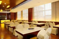 The Grand Plaza Hotel - sarapan