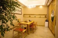 Ludian Mandu Hotel