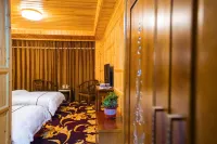 Jiuzhaigou Zangyun Shengquan Hot Spring Hotel - 3-نجوم