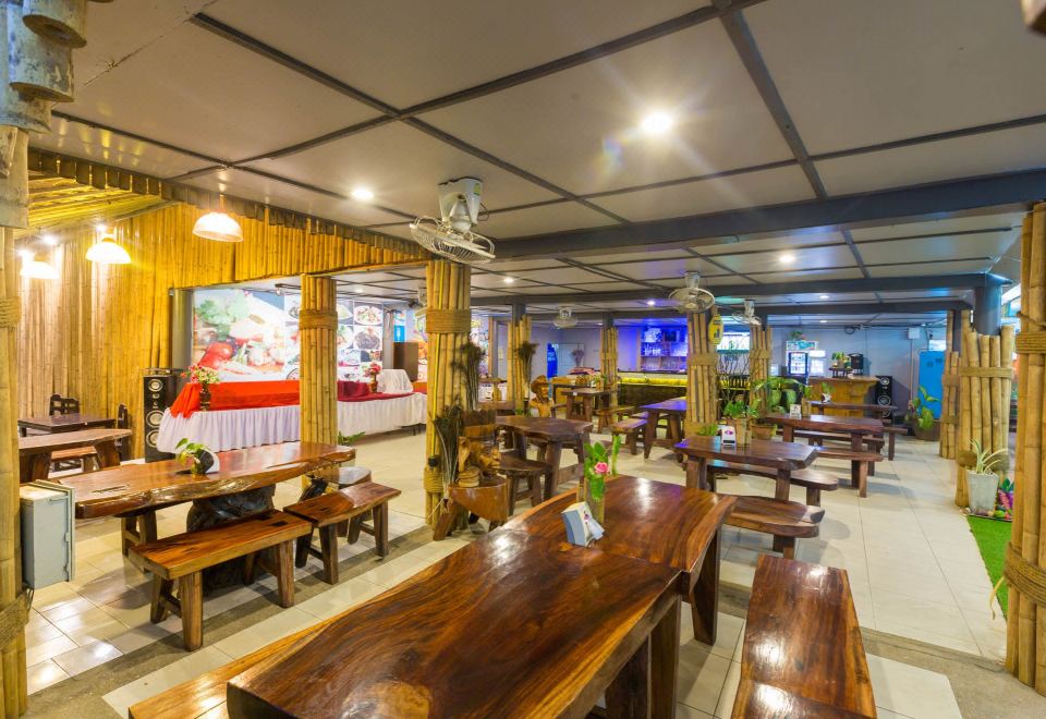 Sunrise Resort Koh PhanganOver view