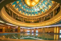 Arcadia International Hotel - Swimmingpools