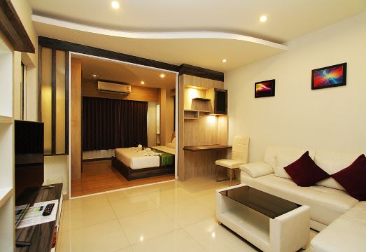 더 콘트라스트 I 호텔