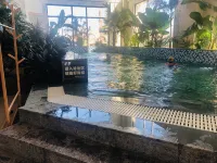 Hanlin Ruihe Hot Spring Resort in Meihekou - con terme