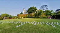 Yueyang Huajian Fengqi Homestay (Dongting Lake Chinese Giant Panda Garden) - Mountain view