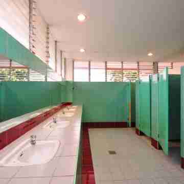 Marbella Leisure Hostel Rooms